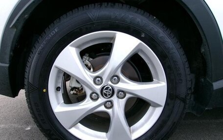 Toyota C-HR I рестайлинг, 2021 год, 1 736 000 рублей, 27 фотография