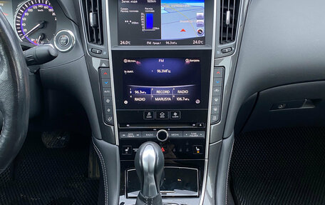 Infiniti Q50 I рестайлинг, 2017 год, 2 150 000 рублей, 16 фотография