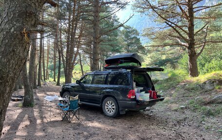 Toyota Land Cruiser 100 рестайлинг 2, 2006 год, 2 200 000 рублей, 11 фотография