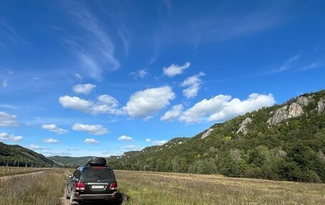 Toyota Land Cruiser 100 рестайлинг 2, 2006 год, 2 200 000 рублей, 7 фотография