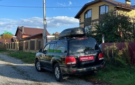 Toyota Land Cruiser 100 рестайлинг 2, 2006 год, 2 200 000 рублей, 5 фотография