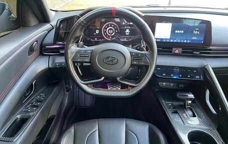 Hyundai Elantra, 2022 год, 1 185 000 рублей, 8 фотография