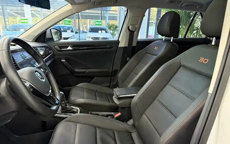 Volkswagen T-Roc I, 2021 год, 1 850 055 рублей, 9 фотография