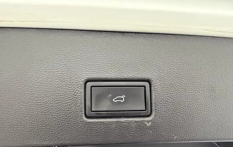 Volkswagen T-Roc I, 2021 год, 1 850 055 рублей, 18 фотография