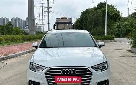 Audi A3, 2019 год, 1 300 000 рублей, 2 фотография