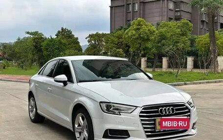 Audi A3, 2019 год, 1 300 000 рублей, 3 фотография