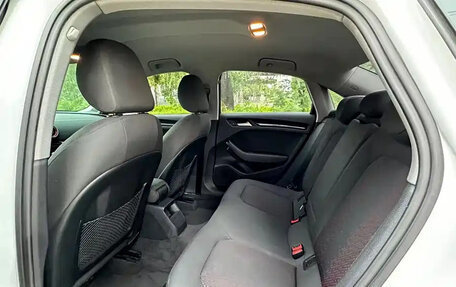 Audi A3, 2019 год, 1 300 000 рублей, 4 фотография