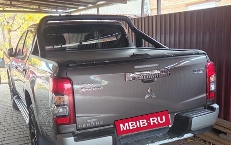 Mitsubishi L200 IV рестайлинг, 2022 год, 3 300 000 рублей, 10 фотография