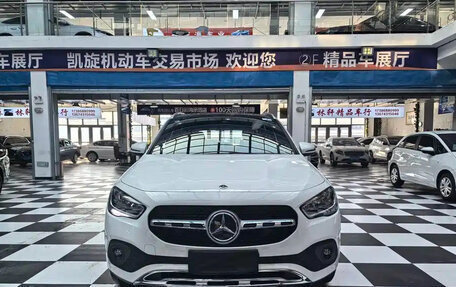 Mercedes-Benz GLA, 2022 год, 2 100 000 рублей, 2 фотография