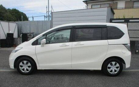 Honda Freed I, 2012 год, 798 000 рублей, 6 фотография