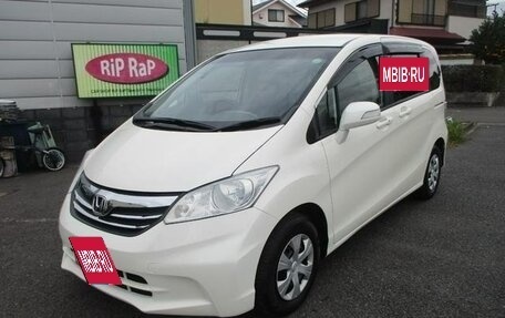 Honda Freed I, 2012 год, 798 000 рублей, 5 фотография