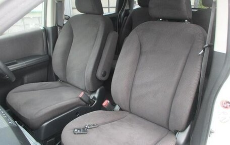 Honda Freed I, 2012 год, 798 000 рублей, 15 фотография