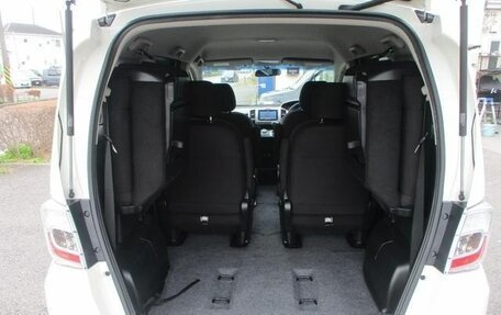 Honda Freed I, 2012 год, 798 000 рублей, 14 фотография