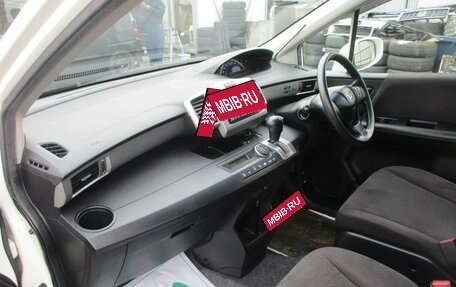 Honda Freed I, 2012 год, 798 000 рублей, 19 фотография