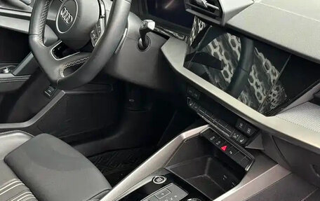 Audi A3, 2022 год, 2 300 155 рублей, 10 фотография