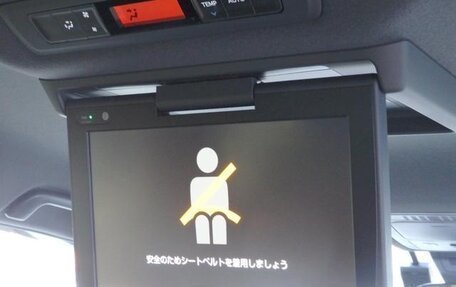 Toyota Voxy III, 2021 год, 2 311 000 рублей, 26 фотография