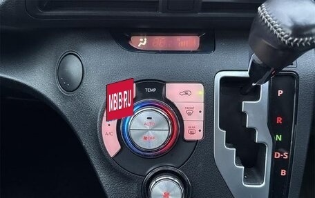 Toyota Sienta II, 2022 год, 1 142 000 рублей, 9 фотография