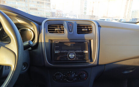 Renault Logan II, 2014 год, 760 000 рублей, 18 фотография