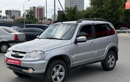 Chevrolet Niva I рестайлинг, 2013 год, 650 000 рублей, 1 фотография