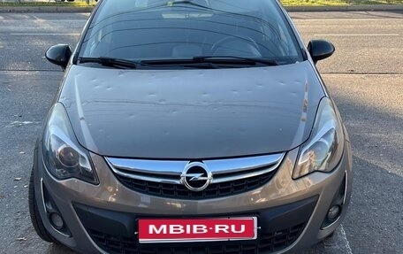 Opel Corsa D, 2013 год, 580 000 рублей, 1 фотография