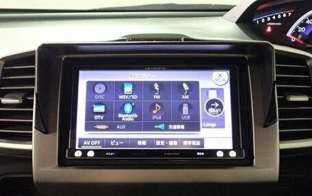 Honda Freed I, 2013 год, 799 000 рублей, 7 фотография