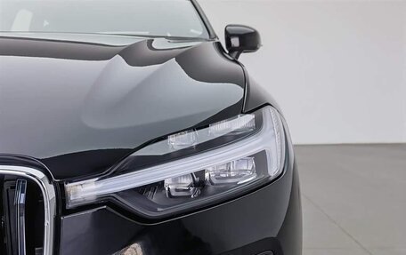 Volvo XC60 II, 2022 год, 3 910 325 рублей, 3 фотография