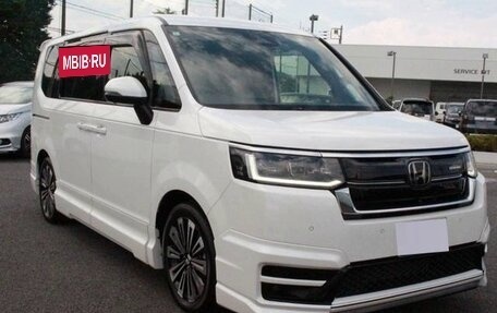 Honda Stepwgn, 2022 год, 2 321 000 рублей, 7 фотография