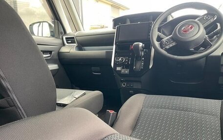 Toyota Roomy I, 2023 год, 893 000 рублей, 13 фотография