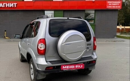 Chevrolet Niva I рестайлинг, 2013 год, 650 000 рублей, 4 фотография