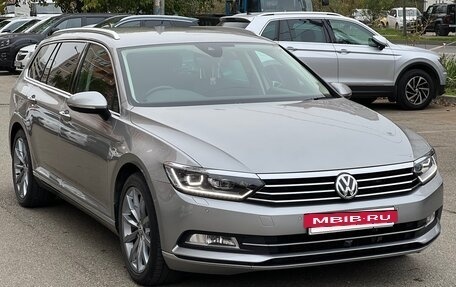 Volkswagen Passat B8 рестайлинг, 2016 год, 1 850 000 рублей, 3 фотография