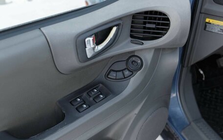 Hyundai Santa Fe III рестайлинг, 2002 год, 450 000 рублей, 15 фотография