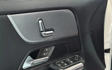 Mercedes-Benz GLA, 2022 год, 2 030 303 рублей, 11 фотография