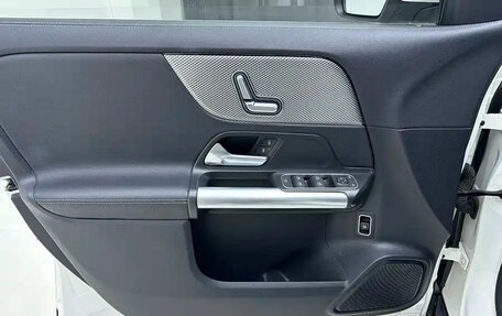 Mercedes-Benz GLA, 2022 год, 2 120 202 рублей, 11 фотография