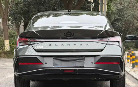 Hyundai Elantra, 2023 год, 1 417 380 рублей, 6 фотография