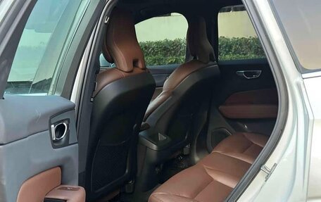 Volvo XC60 II, 2024 год, 4 300 325 рублей, 9 фотография