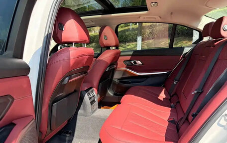 BMW 3 серия, 2021 год, 2 685 300 рублей, 7 фотография