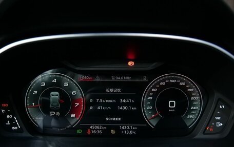 Audi Q3, 2022 год, 2 492 000 рублей, 8 фотография