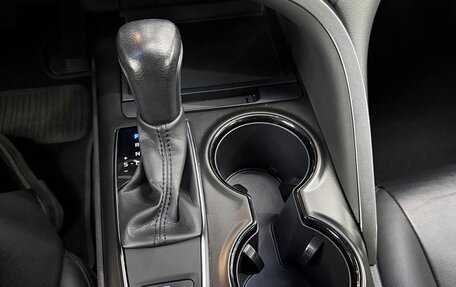 Toyota Camry, 2021 год, 3 200 000 рублей, 8 фотография