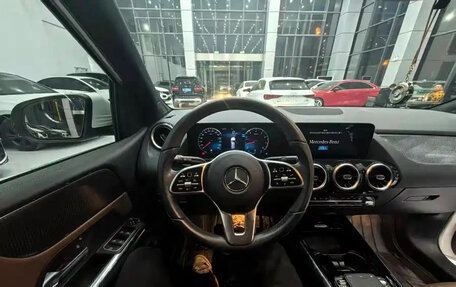 Mercedes-Benz B-Класс, 2021 год, 1 560 000 рублей, 14 фотография