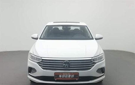 Volkswagen Lavida, 2023 год, 1 312 153 рублей, 2 фотография