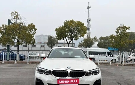 BMW 3 серия, 2021 год, 2 690 000 рублей, 2 фотография