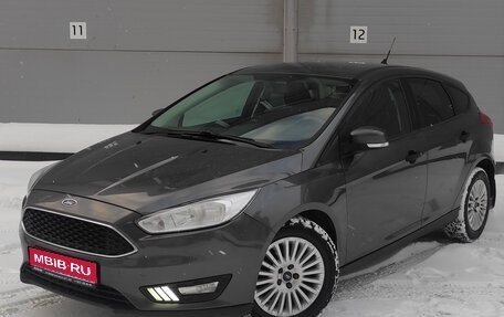Ford Focus III, 2017 год, 999 000 рублей, 1 фотография