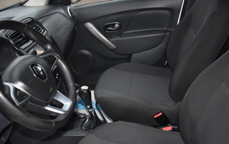 Renault Logan II, 2020 год, 859 000 рублей, 8 фотография