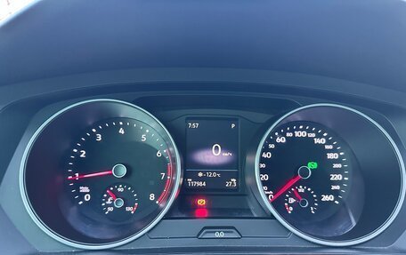 Volkswagen Tiguan II, 2019 год, 2 299 000 рублей, 9 фотография