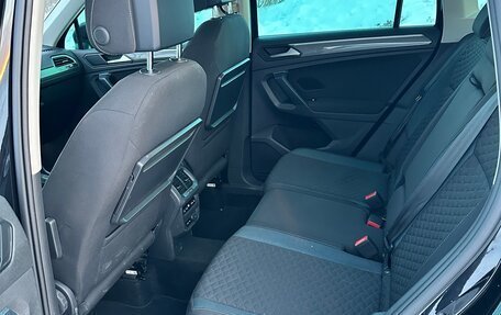 Volkswagen Tiguan II, 2019 год, 2 299 000 рублей, 10 фотография