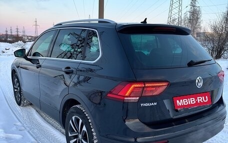 Volkswagen Tiguan II, 2019 год, 2 299 000 рублей, 7 фотография