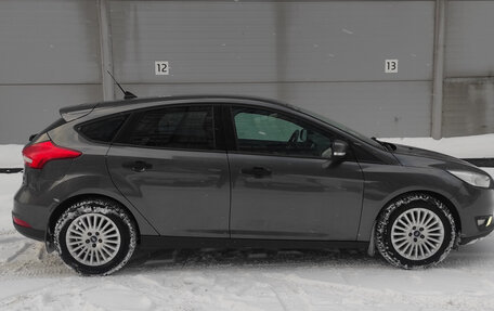 Ford Focus III, 2017 год, 999 000 рублей, 4 фотография