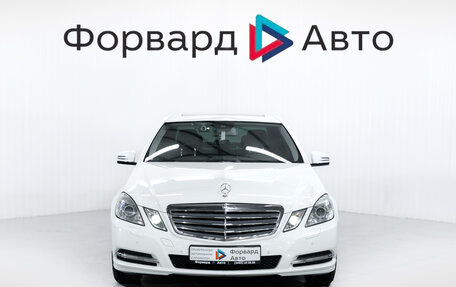 Mercedes-Benz E-Класс, 2012 год, 2 300 000 рублей, 2 фотография