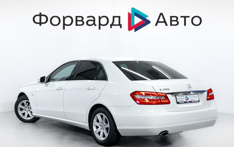 Mercedes-Benz E-Класс, 2012 год, 2 300 000 рублей, 5 фотография