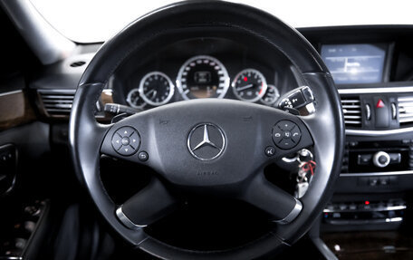 Mercedes-Benz E-Класс, 2012 год, 2 300 000 рублей, 15 фотография